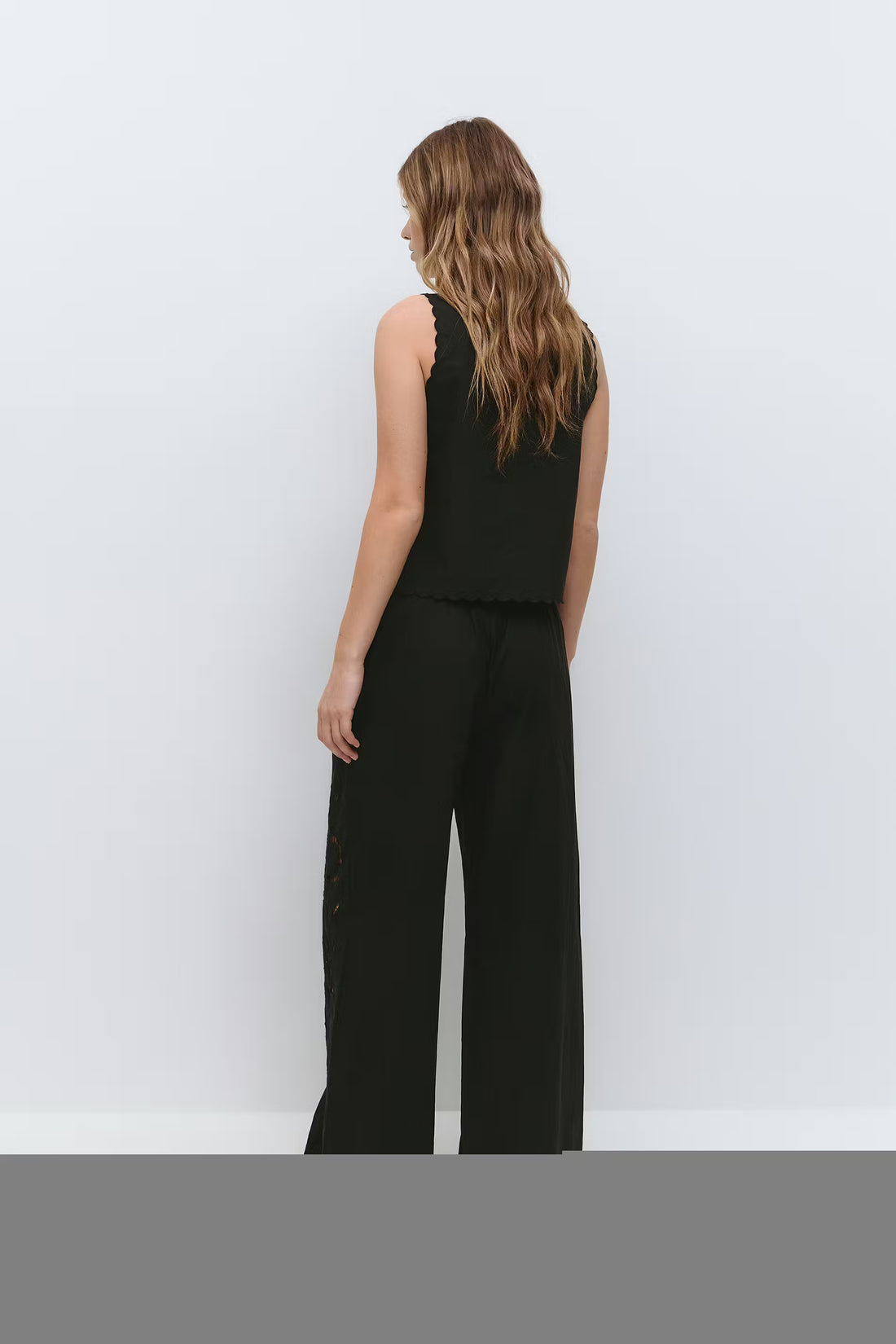 Embroidery poplin trousers