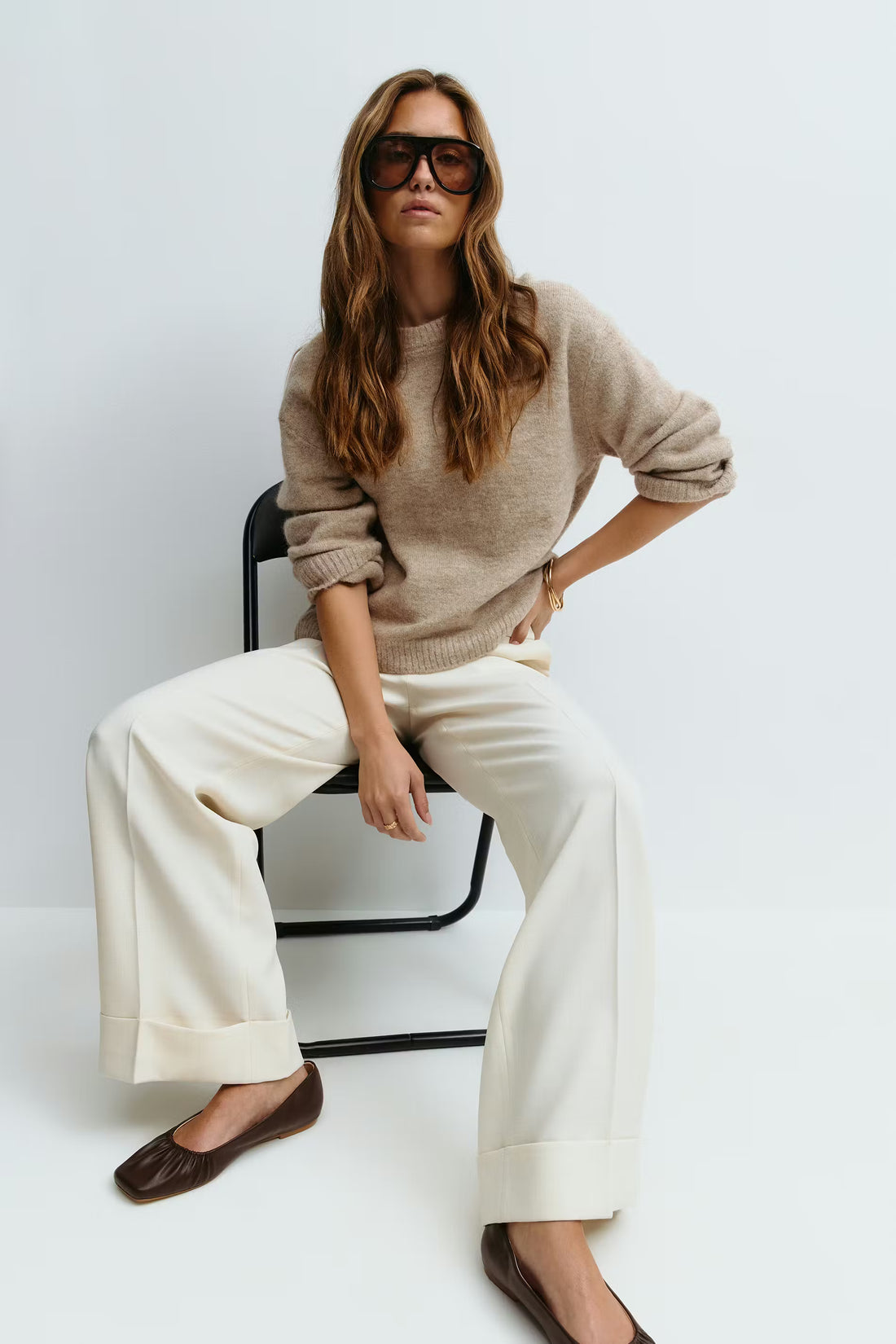 Crew neck knitted sweater