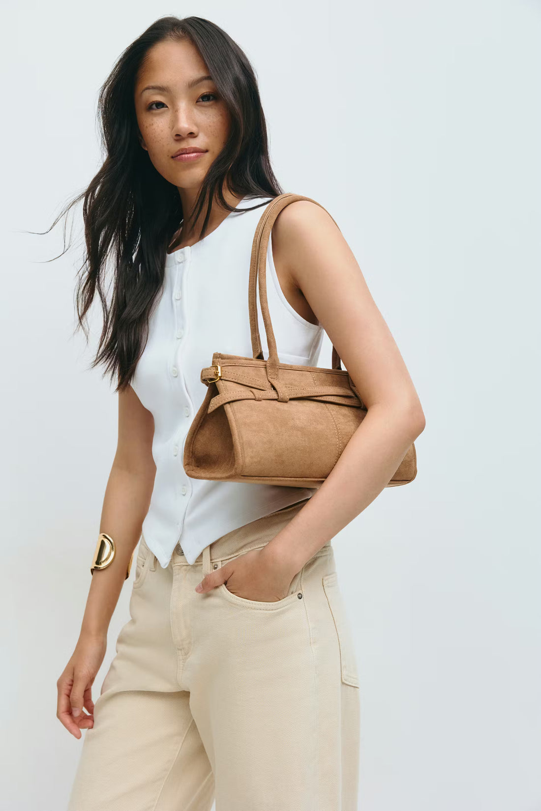 Buckel shoulder bag