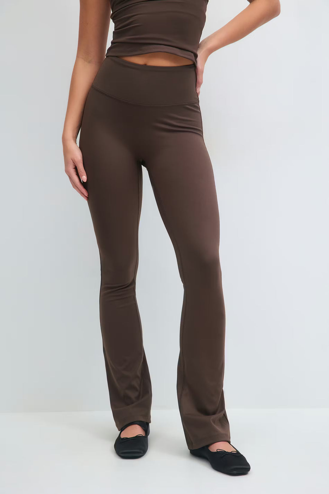 Flare yoga tights