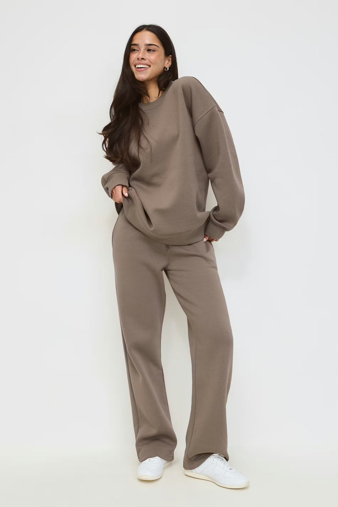 Oversized crew neck sweater